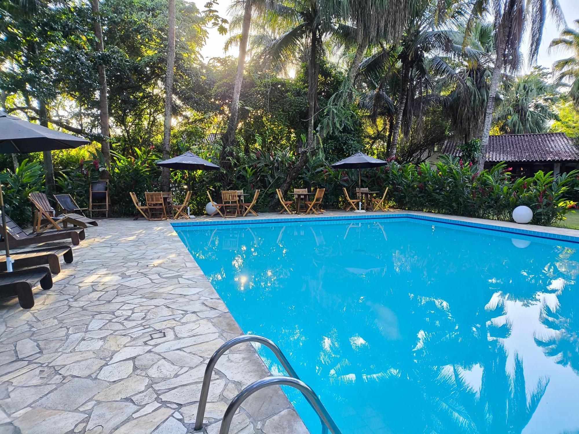 Garden Hotel Парати Экстерьер фото